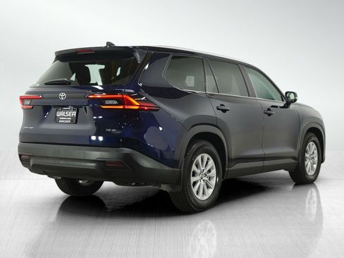 Used 2025 Toyota Grand Highlander AWD Hybrid image 5