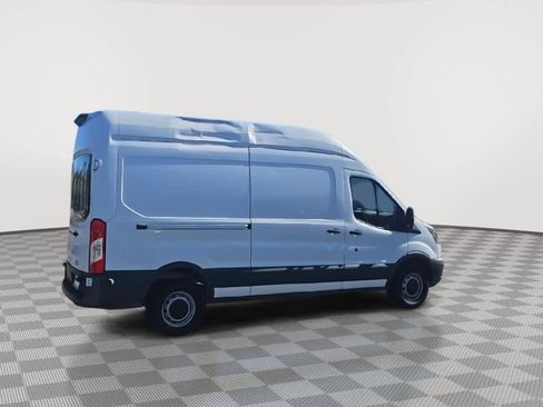 Used 2018 Ford Transit 250 148 High Roof image 9