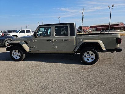 Certified 2022 Jeep Gladiator Sport