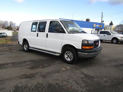 Used 2023 GMC Savana 2500 w/ Driver Convenience Package image 35