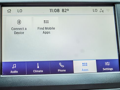 Used 2020 Ford Fusion SE FWD image 26