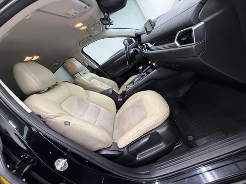 Used 2018 MAZDA CX-5 Touring FWD image 24
