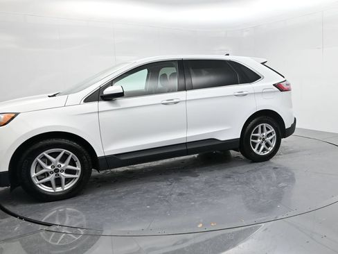 Used 2024 Ford Edge SEL AWD/4WD image 4