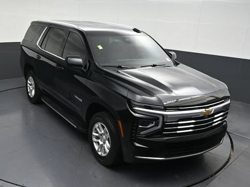 Used 2025 Chevrolet Tahoe LT RWD image 23