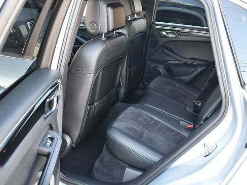 Used 2016 Porsche Macan S image 15