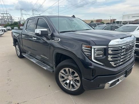 Used 2025 GMC Sierra 1500 Denali RWD image 2
