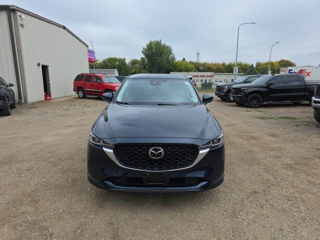Used 2025 MAZDA CX-5 AWD 2.5 S w/ Preferred Package image 2