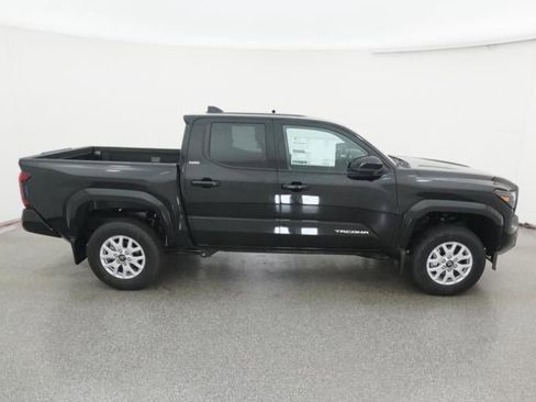 New 2026 Toyota Tacoma SR5 image 44