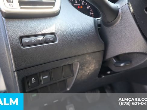 Used 2016 Nissan Rogue S w/ Appearance Package image 13