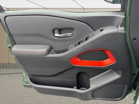 Used 2022 Nissan Frontier Pro-X image 17