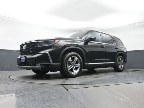 Certified 2023 Honda Pilot EX-L image 30