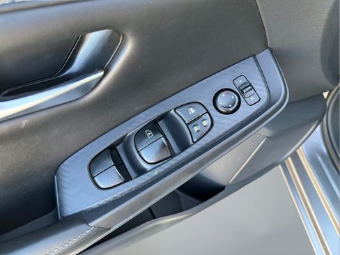 Certified 2024 Nissan Sentra SV FWD image 25