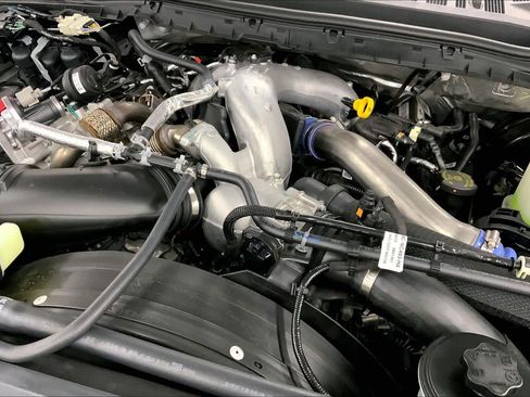 New 2026 Ford F250 Lariat w/ Black Appearance Package image 16