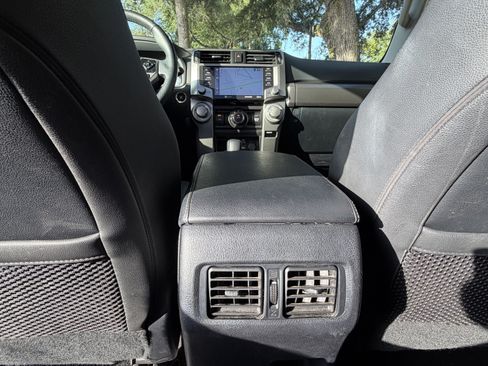 Used 2020 Toyota 4Runner SR5 Premium w/ Moonroof Package AWD/4WD image 39
