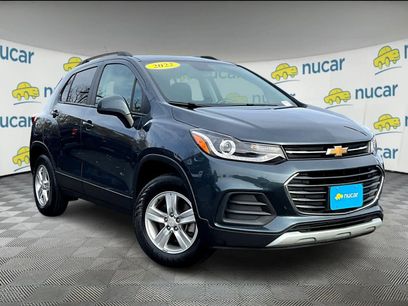 Used 2022 Chevrolet Trax LT w/ LT Convenience Package