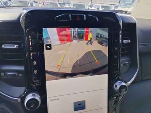 Used 2023 RAM 1500 Laramie image 22