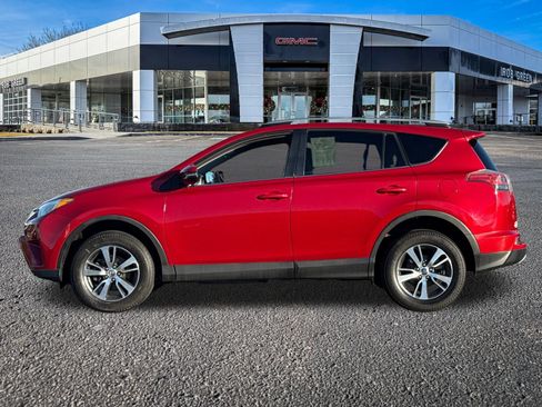 Used 2016 Toyota RAV4 XLE image 6