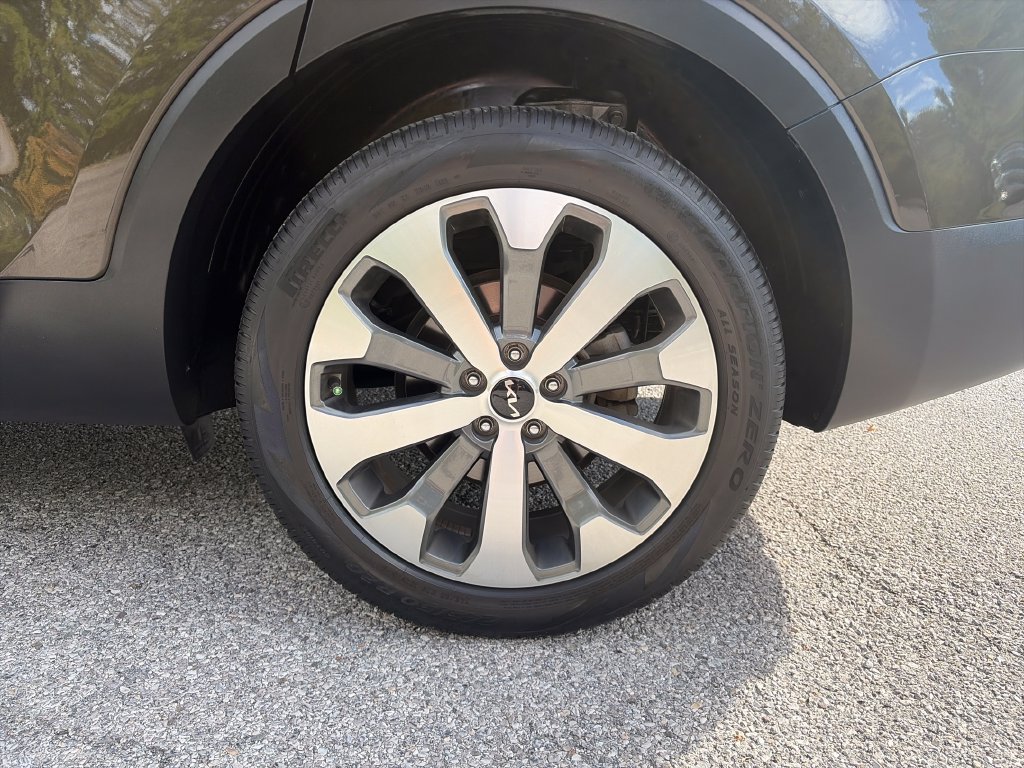 Used 2022 Kia Telluride EX w/ EX Premium Package FWD image 43