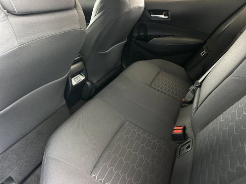 Used 2024 Toyota Corolla SE w/ SE Package FWD image 11