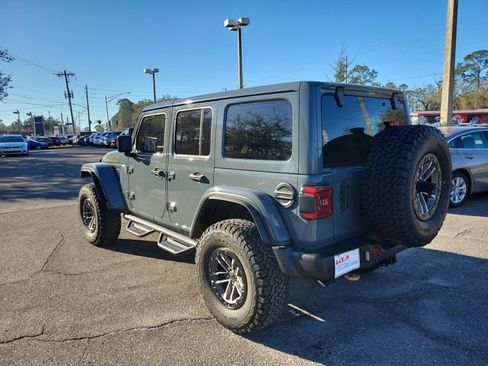Used 2024 Jeep Wrangler Unlimited Rubicon 392 image 3