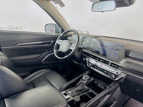 Certified 2024 Kia Telluride S w/ S Sunroof Package AWD/4WD image 25