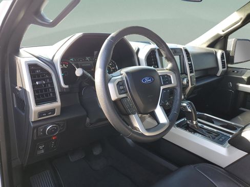 Used 2020 Ford F150 Lariat w/ Equipment Group 502A Luxury AWD/4WD image 17