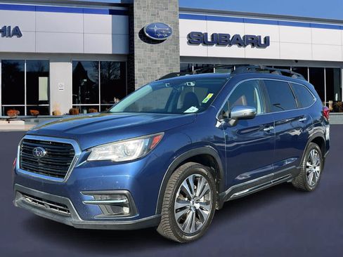 Used 2019 Subaru Ascent Touring w/ Popular Package #3 AWD/4WD image 1