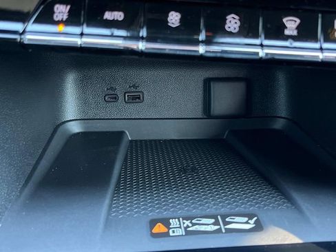 New 2026 Chevrolet Traverse RS FWD image 34