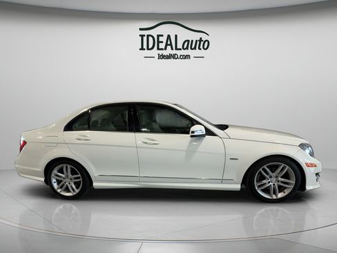 Used 2012 Mercedes-Benz C 250 Sedan image 3