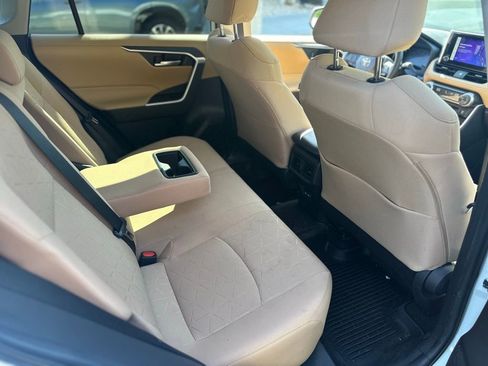 Used 2023 Toyota RAV4 XLE image 6