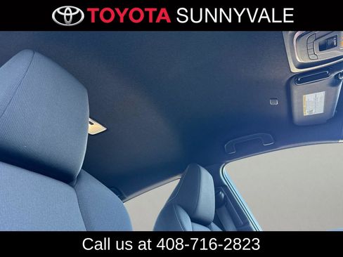 Certified 2024 Toyota Corolla SE w/ SE Package image 22