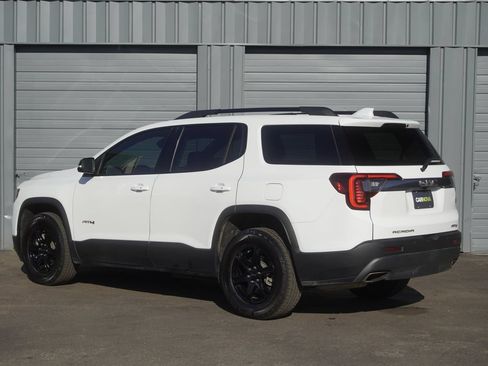 Used 2022 GMC Acadia AT4 w/ Preferred Package AWD/4WD image 3