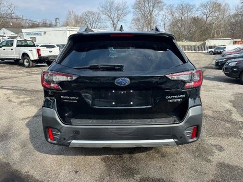 Used 2020 Subaru Outback Touring image 4