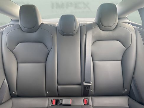 Used 2025 Tesla Model 3 Long Range image 12