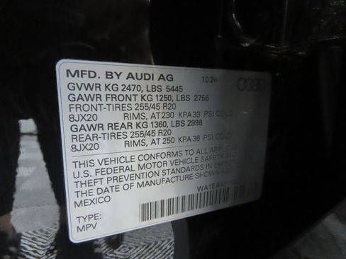 Used 2025 Audi Q5 2.0T Premium Plus w/ Premium Plus Package AWD/4WD image 33