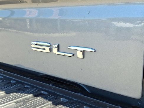 Used 2024 GMC Sierra 1500 SLT w/ SLT Premium Plus Package AWD/4WD image 35