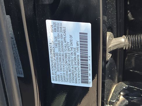 Used 2024 Honda Pilot Touring image 28