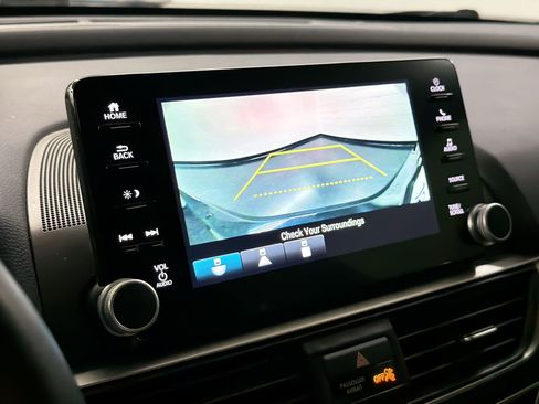 Used 2020 Honda Accord Sport image 24