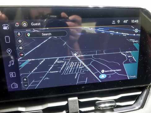 New 2026 Chevrolet Equinox RS w/ LPO, Floor Liner Package image 17