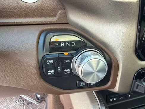 Used 2019 RAM 1500 Laramie AWD/4WD image 24
