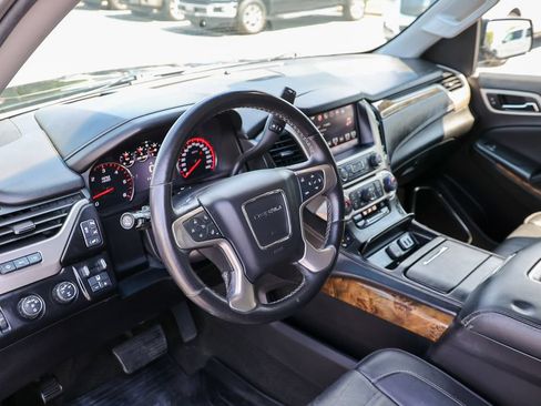 Used 2016 GMC Yukon XL Denali w/ Open Road Package AWD/4WD image 37