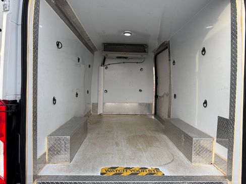 Used 2017 Ford Transit 250 148 Medium Roof image 27