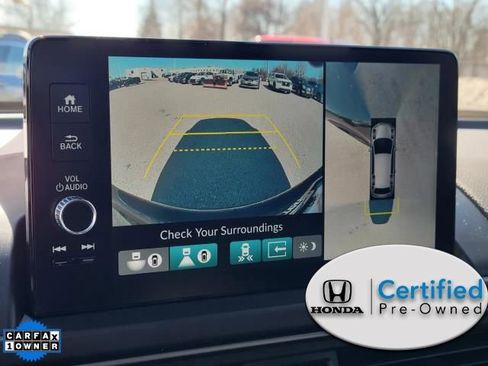 Used 2025 Honda Pilot TrailSport image 32