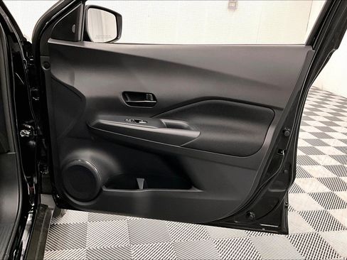 New 2025 Nissan Kicks Play S FWD image 66