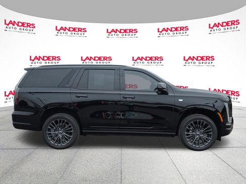 Used 2026 Cadillac Escalade Platinum Sport AWD/4WD image 2