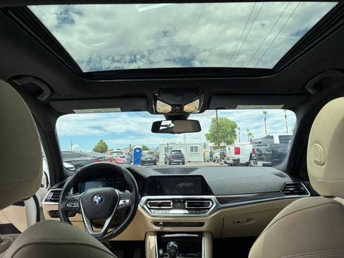 Used 2019 BMW 330i Sedan w/ Convenience Package RWD image 22