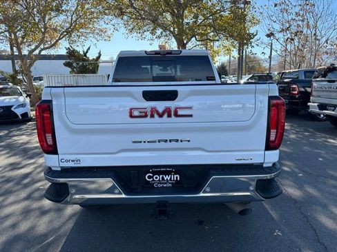Used 2020 GMC Sierra 2500 SLT w/ Technology Package image 9