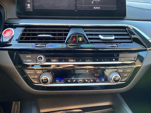 Used 2021 BMW M5 w/ Executive Package image 80