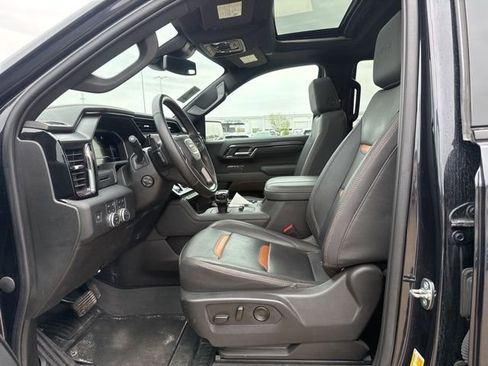 Used 2023 GMC Sierra 1500 AT4 w/ AT4 Preferred Package image 10