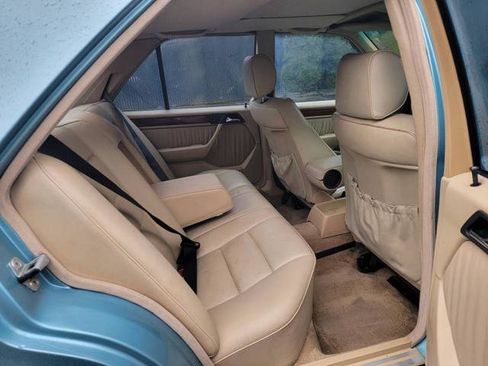 Used 1991 Mercedes-Benz 300 E 3.0 image 18
